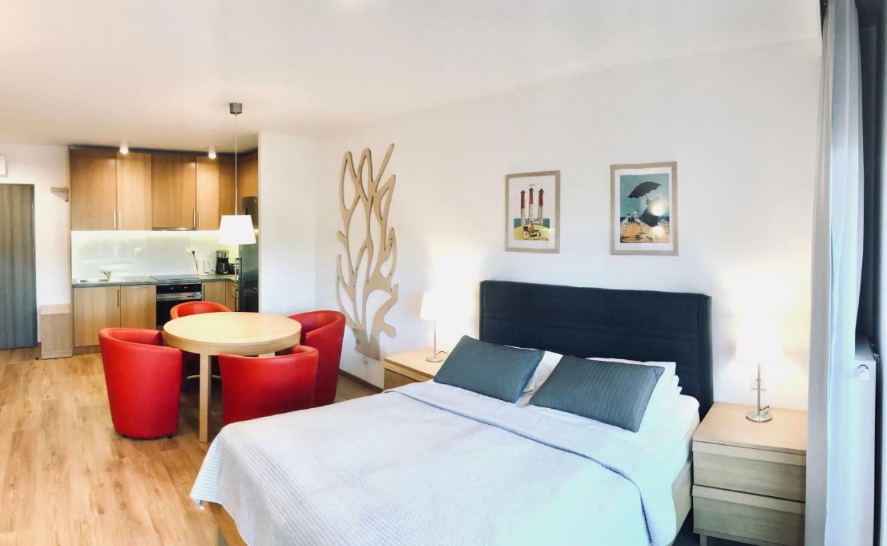 Apartamenty Rodzinne Z Ogrodkiem Pogorzelica  Exteriör bild