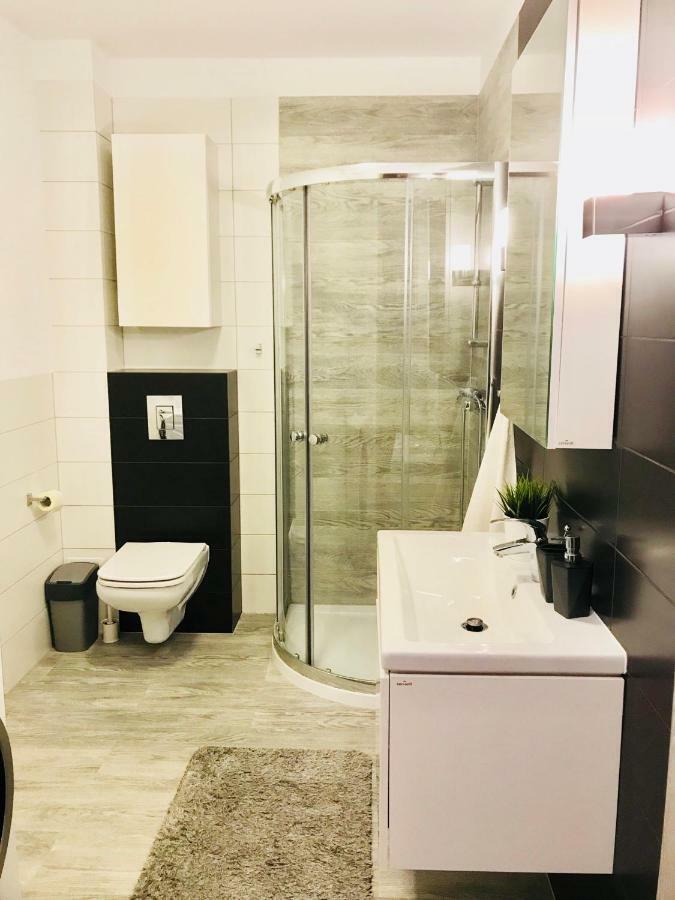Apartamenty Rodzinne Z Ogrodkiem Pogorzelica  Exteriör bild